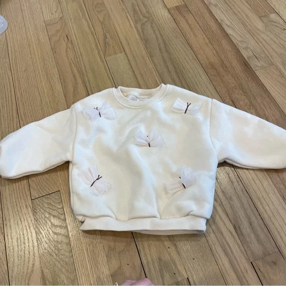 Zara Tulle Butterfly Accent Sweatshirt - Picture 2 of 4